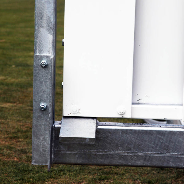 Professional Revolving Black & White Sight Screen